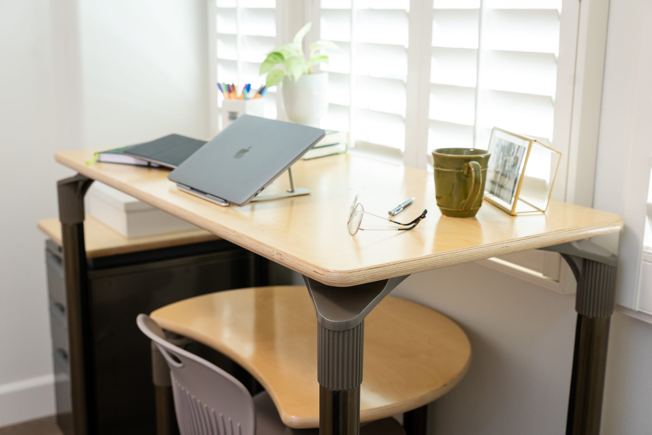 Plateau Filing Cabinet in Natural Wood - Image 2