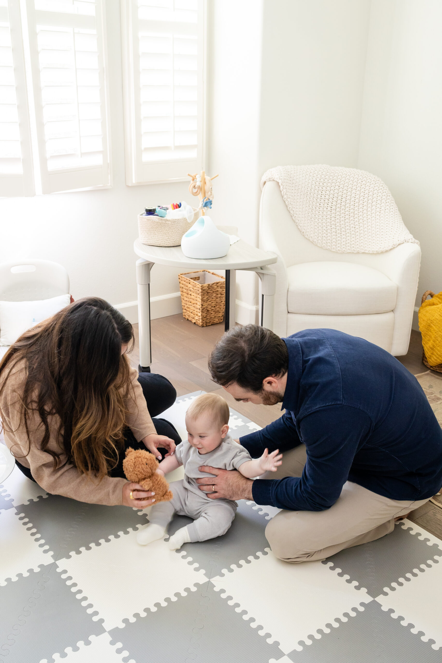 Plateau Moon Table in Grey and Moonstone - Image 2
